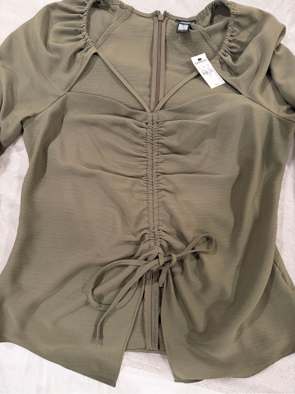 *NWT* Express Olive Green Ruched Front Tie Blouse - Picture 4 of 5